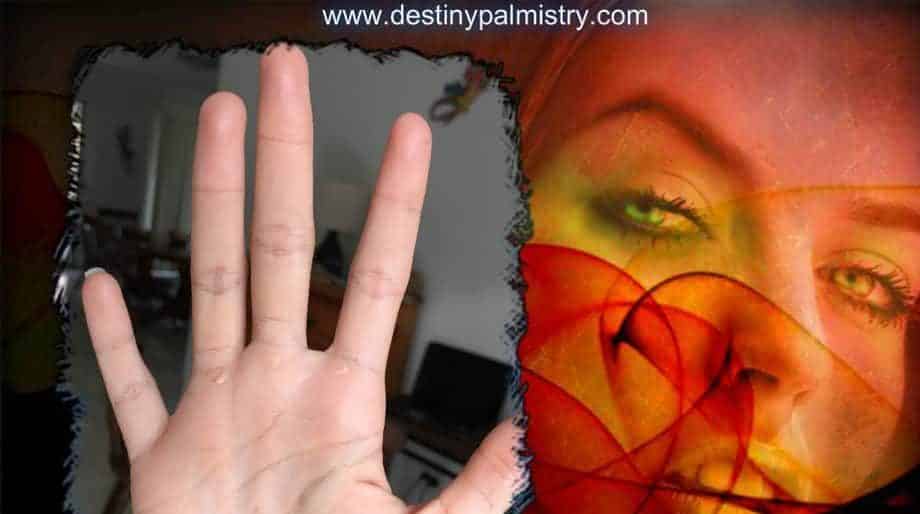 what shows a long life from the palms, low set pinkie, palm reading love, palm readings at home, online palm reading, learn palmistry, professional palmist. career in palmistry, small pinkie, small little finger, romantic personality in palmistry