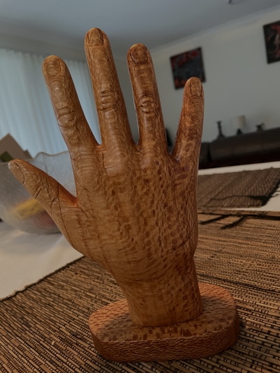 silky oak hand